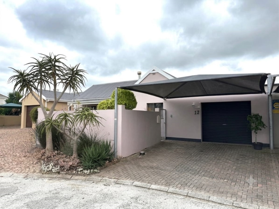 2 Bedroom Property for Sale in King George Park Western Cape